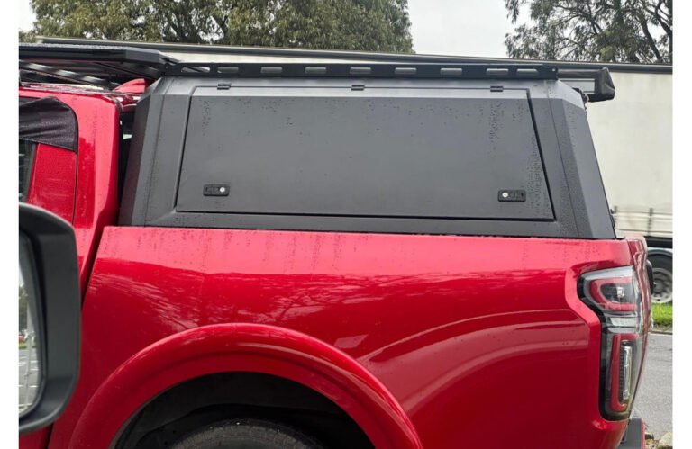 d1-solid-aluminium-canopy-extra-cab-isuzu-d-max-02-1000x650