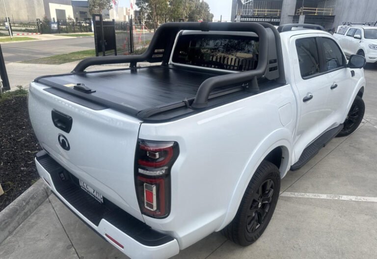 manual-roller-shutter-gwm-cannon-01-800x550