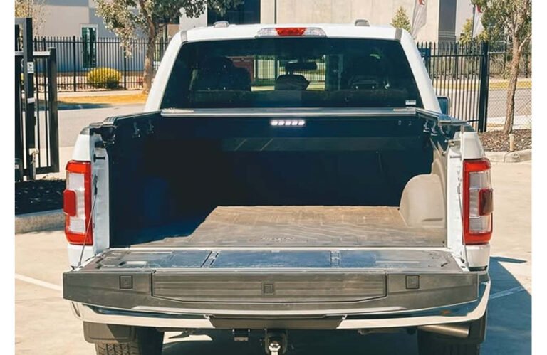 premium-electric-roller-shutter-ford-f-150-swb-01-800x550